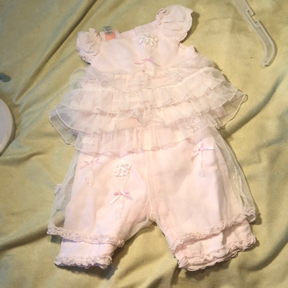 Baby Biscotti outfit romper 6 mths/2 pieces/ light pink tulle over soft cotton